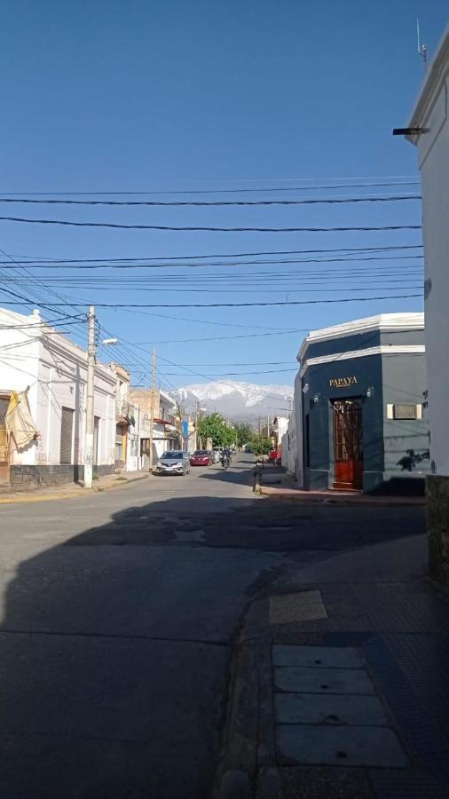 Hostel Yanay Chilecito Exterior photo