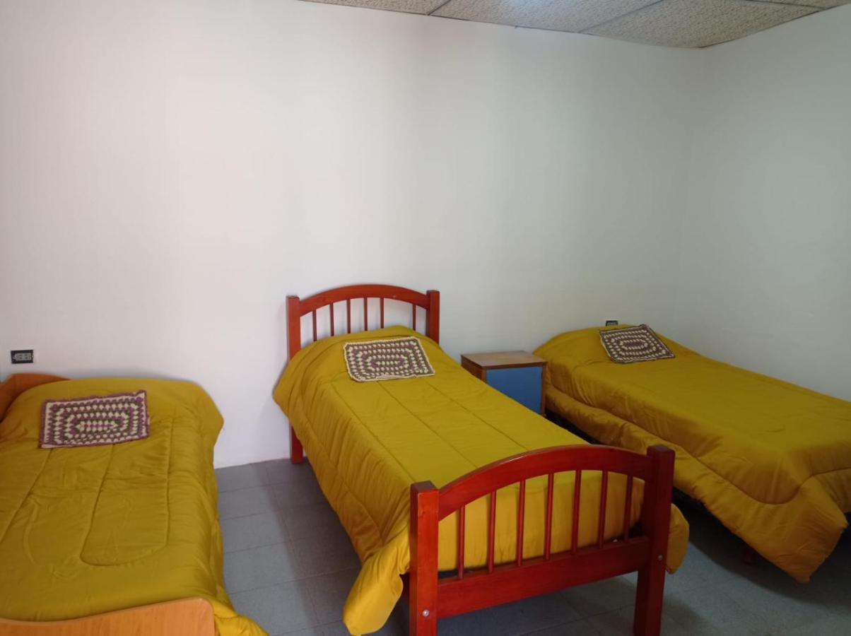 Hostel Yanay Chilecito Exterior photo